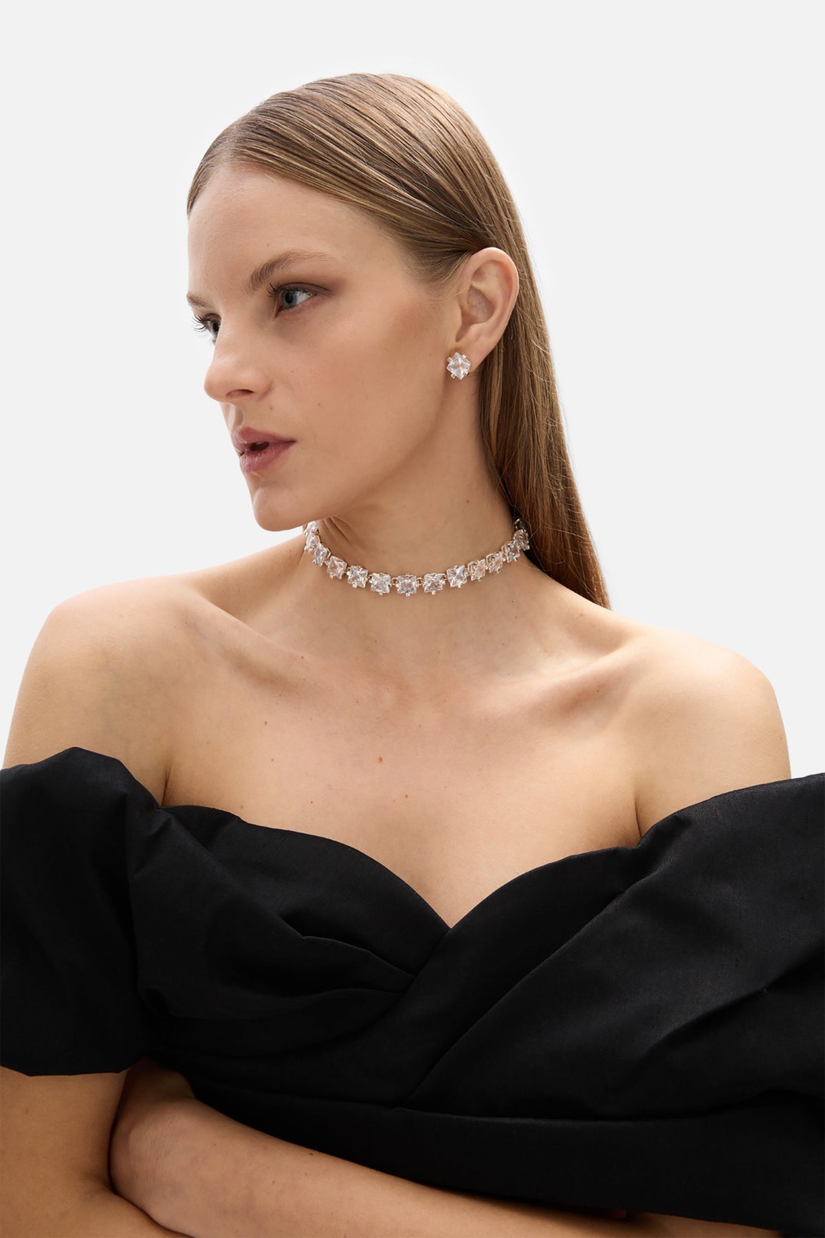 Attie Earring