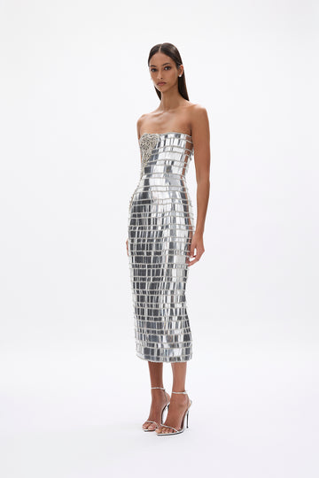 sachin and babi light blue dress Just arrived, Benni, where effortless style meets thoughtful design.  Founded in 2023, this Australian brand blends clean, contemporary lines  with comfort, durability, and responsible production. From natural textures  to timeless silhouettes, Benni