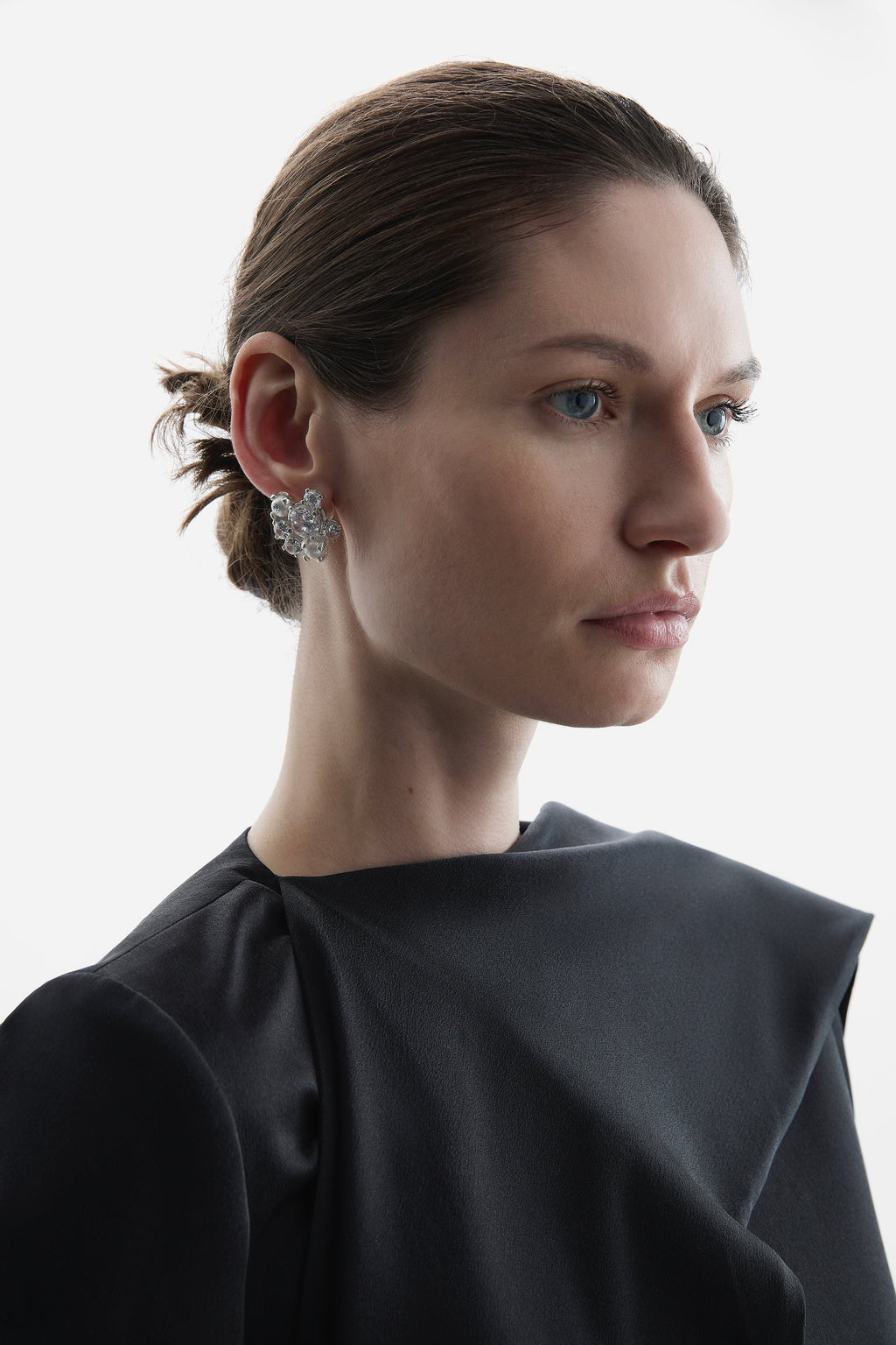 Sapher Asymmetric Earring