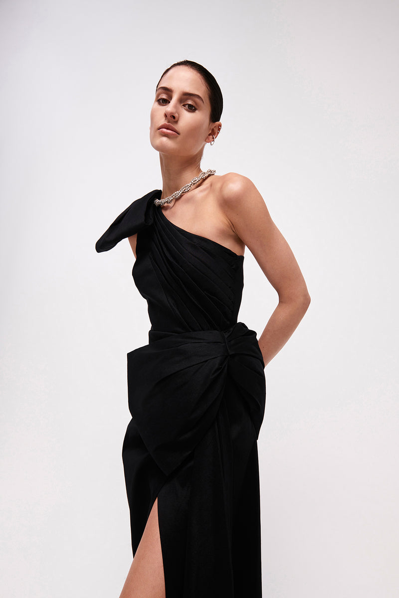 FAUVE GOWN