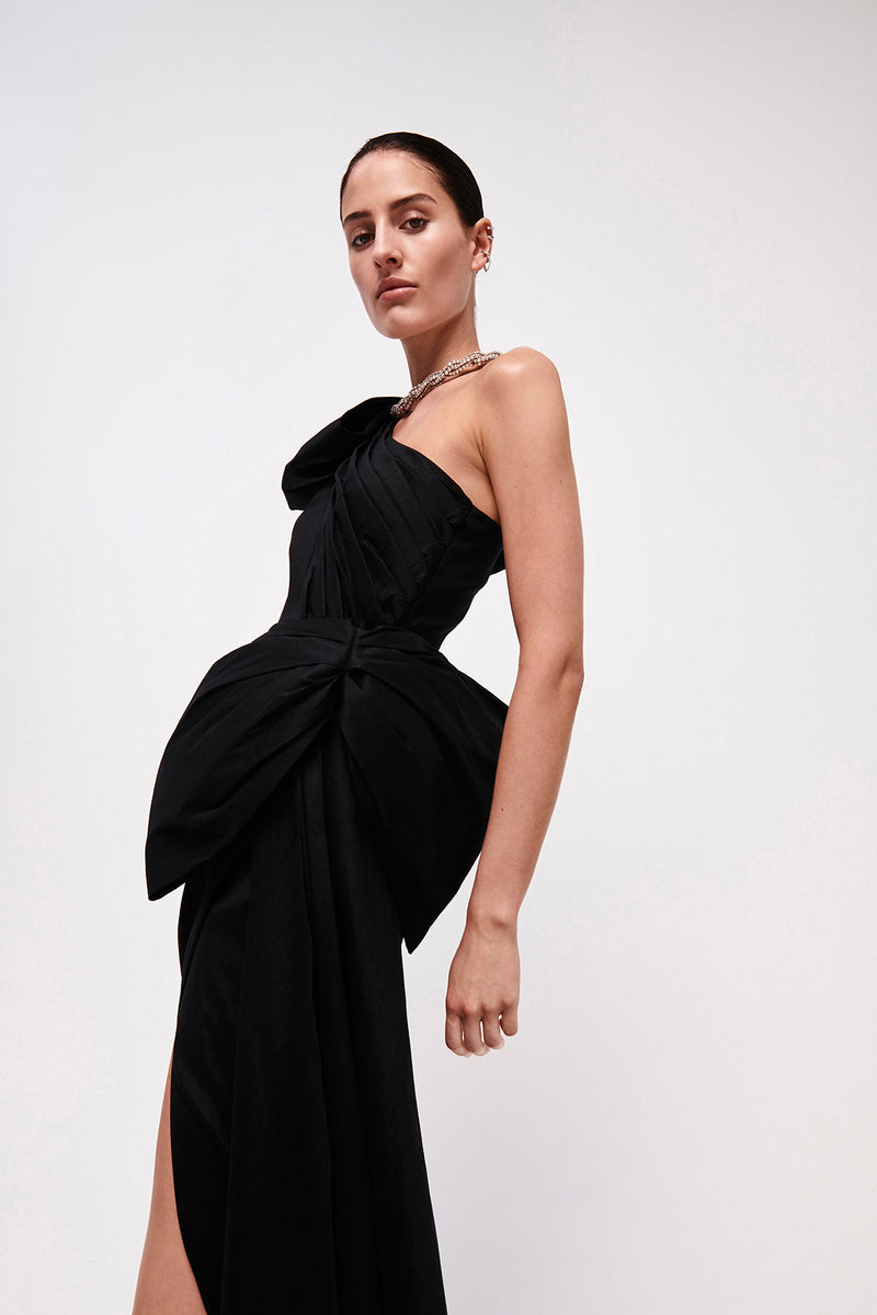 FAUVE GOWN